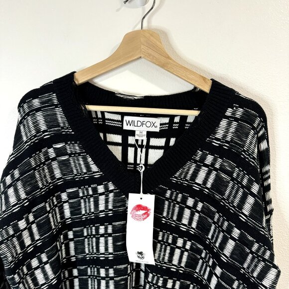 NWT Wildfox Sweater Size M Reece Ritzy Fringe Black White Grunge Gothic - Picture 4 of 12